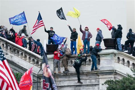 Prosecutors rest in sedition case against Proud Boys leaders